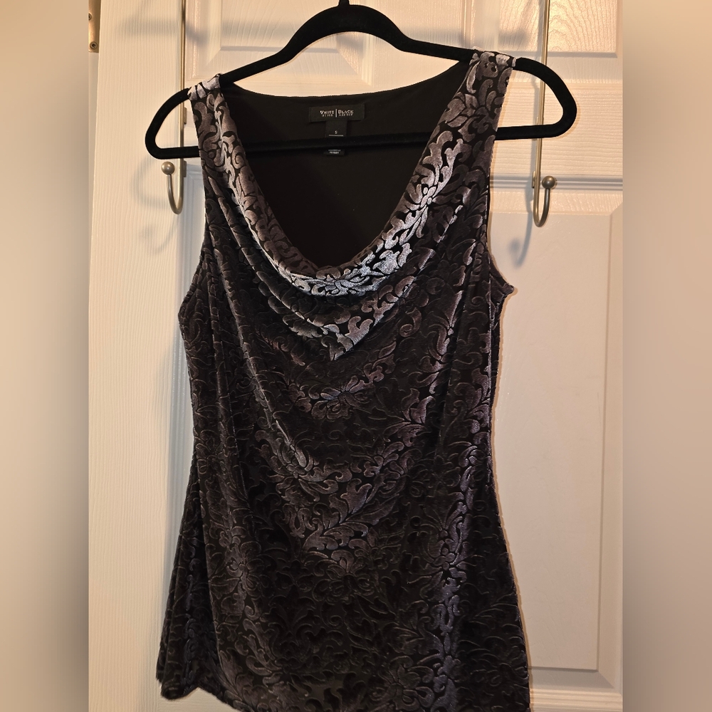 White House Black Market Black Velvet Topby White House Black Market